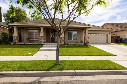 Exterior - 850 Miraggio Dr, Patterson, CA 95363 photo 2 of 13