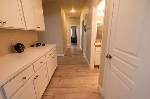 Entry Way - 850 Miraggio Dr, Patterson, CA 95363 photo 2 of 2