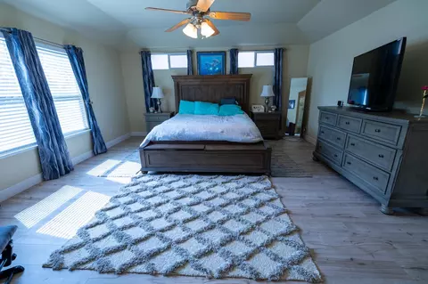 Bedroom - 850 Miraggio Dr, Patterson, CA 95363 photo 2 of 5