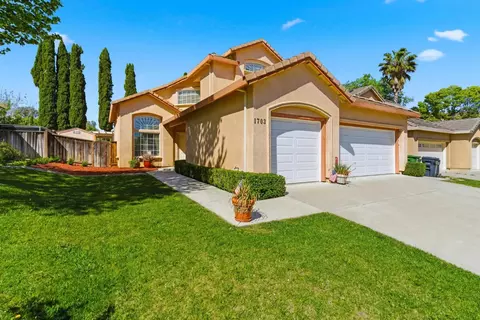 Exterior - 1703 Egret Dr, Tracy, CA 95376 photo 10 of 10