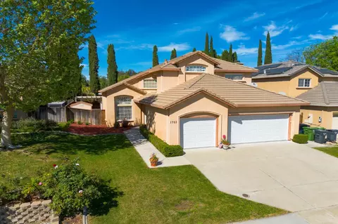 Exterior - 1703 Egret Dr, Tracy, CA 95376 photo 9 of 10