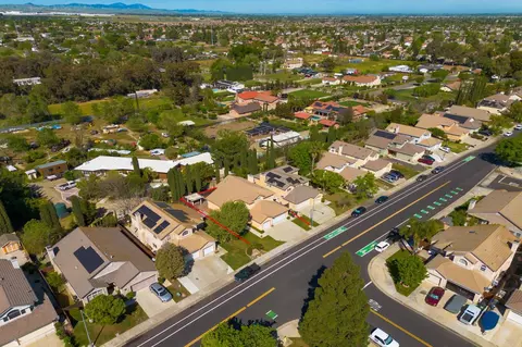 View/Area - 1703 Egret Dr, Tracy, CA 95376 photo 6 of 13