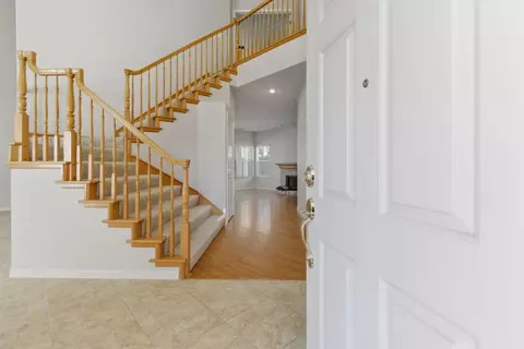 Entry Way - 1703 Egret Dr, Tracy, CA 95376 photo 2 of 4