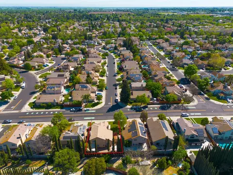 View/Area - 1703 Egret Dr, Tracy, CA 95376 photo 10 of 13