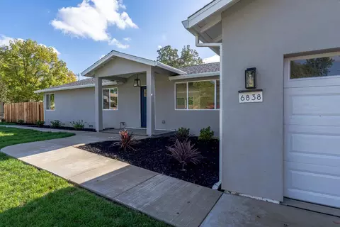 Exterior - 6838 Grant Ave, Carmichael, CA 95608 photo 2 of 14