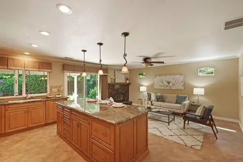 Kitchen - 3600 Coye Oak Dr, Modesto, CA 95355 photo 5 of 8