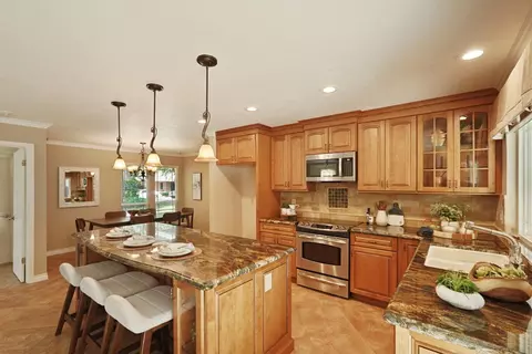Kitchen - 3600 Coye Oak Dr, Modesto, CA 95355 photo 8 of 8