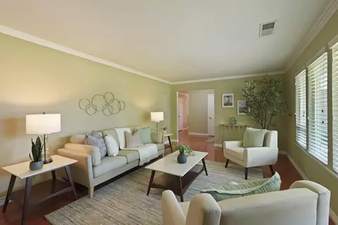 Living - 3600 Coye Oak Dr, Modesto, CA 95355 photo 3 of 4