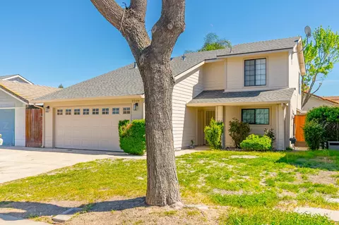 Exterior - 2204 Orchard Park Way, Modesto, CA 95355 photo 3 of 5