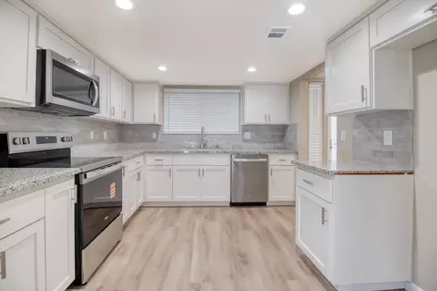 Kitchen - 2204 Orchard Park Way, Modesto, CA 95355 photo 1 of 3