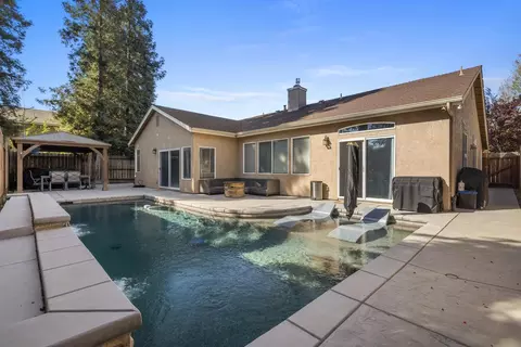 Exterior - 4006 Veranda Way, Modesto, CA 95357 photo 4 of 8