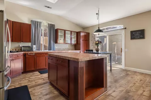 Kitchen - 4006 Veranda Way, Modesto, CA 95357 photo 1 of 4
