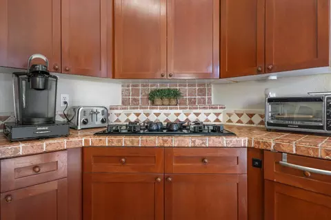 Kitchen - 4006 Veranda Way, Modesto, CA 95357 photo 3 of 4