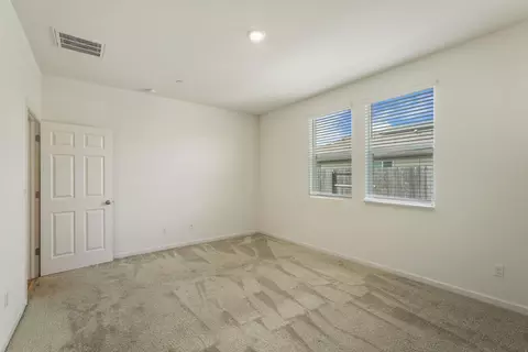 Bedroom - 691 Lippi St, Galt, CA 95632 photo 10 of 12