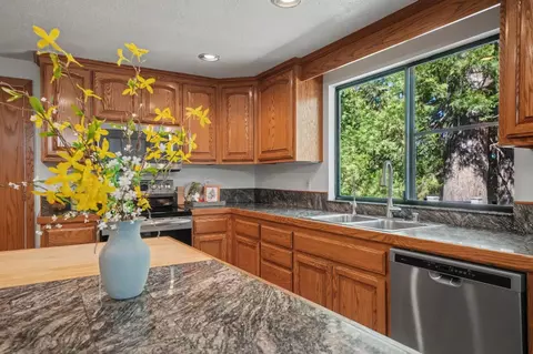 Kitchen - 22401 Shake Ridge Rd, Volcano, CA 95689 photo 2 of 8
