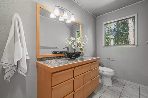 Bath - 22401 Shake Ridge Rd, Volcano, CA 95689 photo 2 of 4