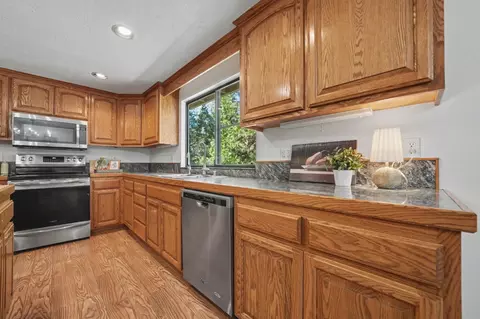 Kitchen - 22401 Shake Ridge Rd, Volcano, CA 95689 photo 4 of 8
