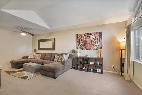 Living - 605 Natalie Ln, Tracy, CA 95376 photo 1 of 2