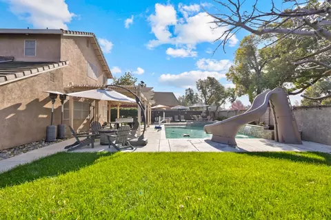 Exterior - 605 Natalie Ln, Tracy, CA 95376 photo 9 of 15