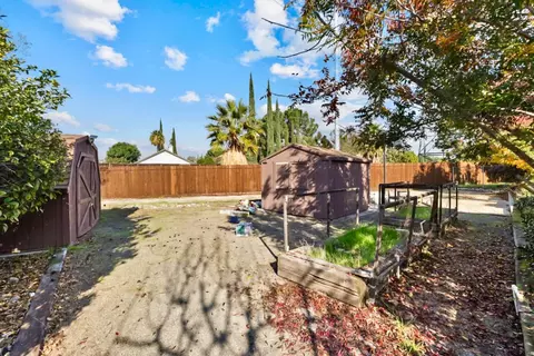 Exterior - 605 Natalie Ln, Tracy, CA 95376 photo 15 of 15