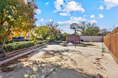 Exterior - 605 Natalie Ln, Tracy, CA 95376 photo 13 of 15