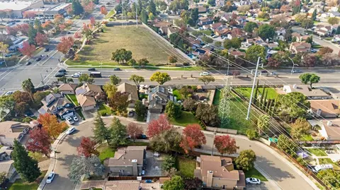 View/Area - 605 Natalie Ln, Tracy, CA 95376 photo 7 of 8