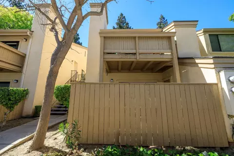 Exterior - 3400 Sullivan Ct #272, Modesto, CA 95356 photo 2 of 8