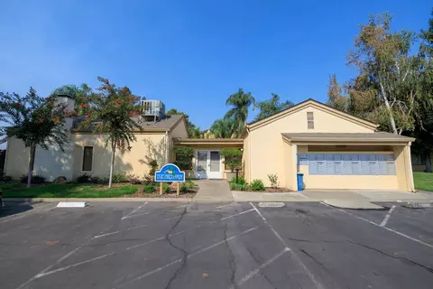 Exterior - 3400 Sullivan Ct #272, Modesto, CA 95356 photo 7 of 8