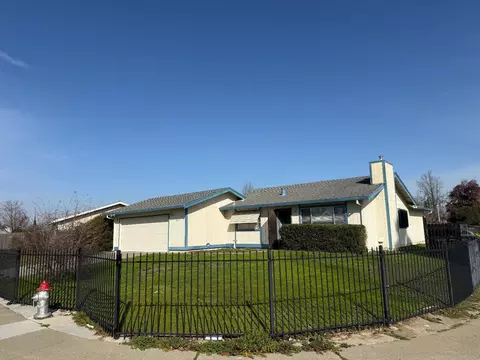 7637 Nixos Way, Sacramento, CA 95823