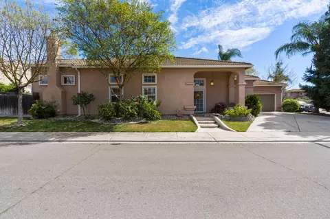 Exterior - 2100 Paramont Way, Modesto, CA 95355 photo 2 of 9