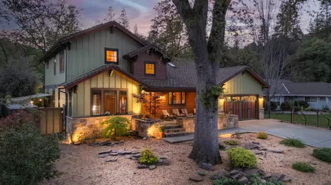 Exterior - 831 Rocky Hill Rd, Murphys, CA 95247 photo 2 of 18