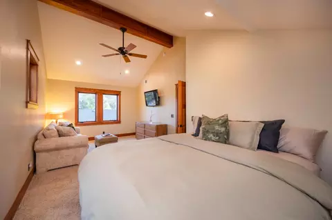 Bedroom - 831 Rocky Hill Rd, Murphys, CA 95247 photo 6 of 6