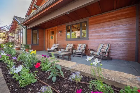 Exterior - 831 Rocky Hill Rd, Murphys, CA 95247 photo 7 of 18