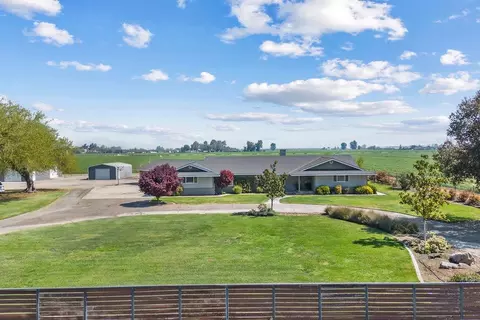 4930 S Faith Home Rd, Turlock, CA 95380