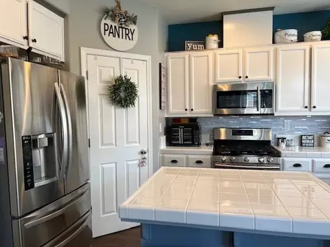 Kitchen - 2646 2646 Ozark Dr, Tracy, CA 95304 photo 1 of 4