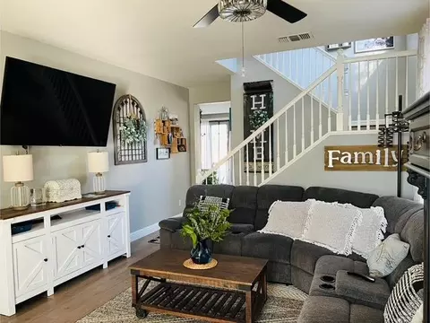 Living - 2646 2646 Ozark Dr, Tracy, CA 95304 photo 3 of 5