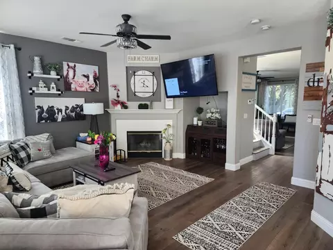 Living - 2646 2646 Ozark Dr, Tracy, CA 95304 photo 5 of 5