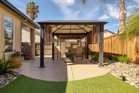Exterior - 1981 Schaffhausen St, Manteca, CA 95337 photo 7 of 16