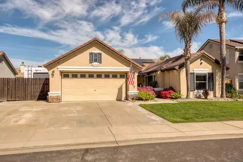Exterior - 1981 Schaffhausen St, Manteca, CA 95337 photo 2 of 16