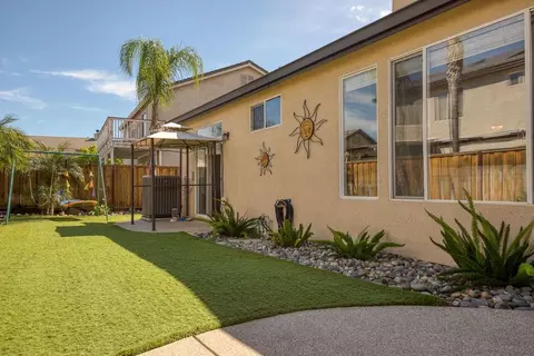 Exterior - 1981 Schaffhausen St, Manteca, CA 95337 photo 12 of 16