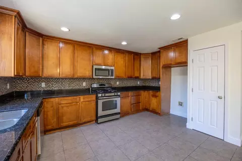 1423 Sienna Park Dr, Tracy, CA 95376 photo 9