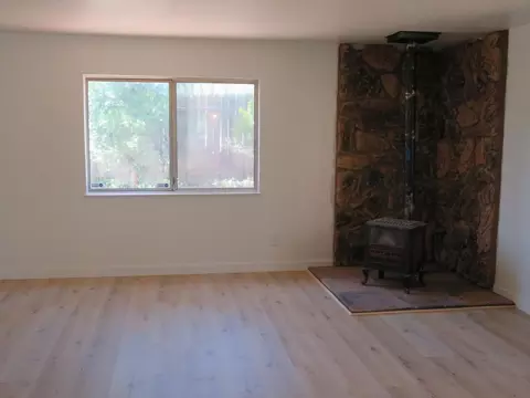 Living - 190 Bald Mountain Rd, West Point, CA 95255 photo 6 of 9