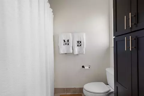 Bath - 8339 Ruge Ct, Antelope, CA 95843 photo 3 of 4
