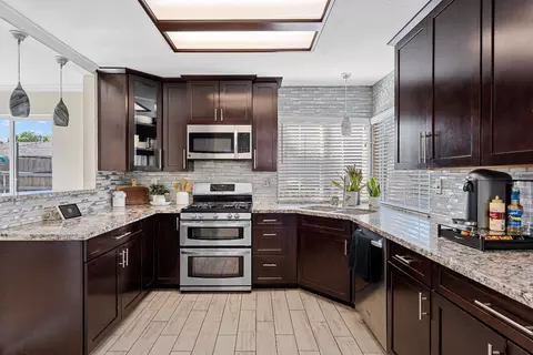Kitchen - 8339 Ruge Ct, Antelope, CA 95843 photo 2 of 5