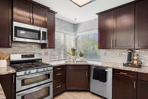 Kitchen - 8339 Ruge Ct, Antelope, CA 95843 photo 3 of 5