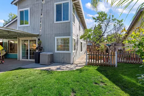 Exterior - 8339 Ruge Ct, Antelope, CA 95843 photo 9 of 10