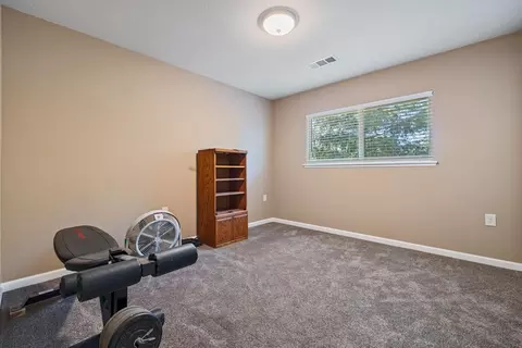 Bedroom - 1255 Root Rd, Modesto, CA 95357 photo 4 of 4