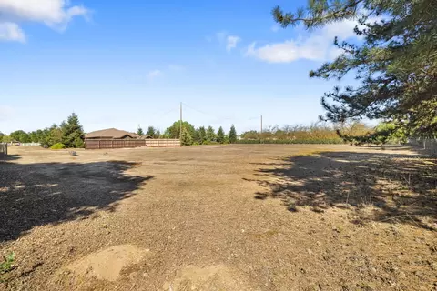 Exterior - 1255 Root Rd, Modesto, CA 95357 photo 9 of 11