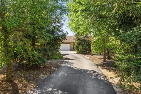Exterior - 1255 Root Rd, Modesto, CA 95357 photo 2 of 11