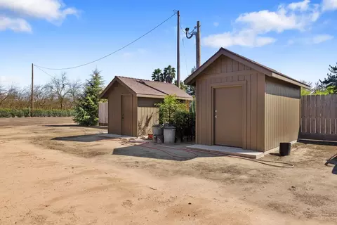 Exterior - 1255 Root Rd, Modesto, CA 95357 photo 10 of 11
